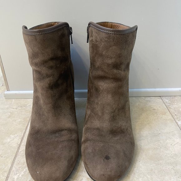 Sofft Brown Suede Comfort Heel Side Zip Ankle Booties, Size 9M - Picture 2 of 9